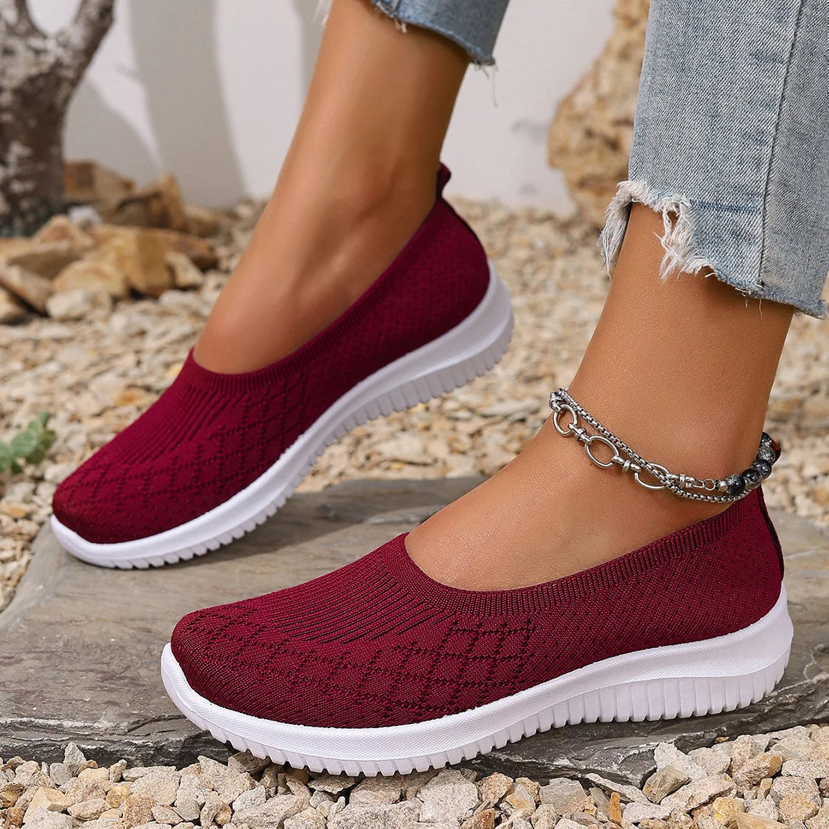 Damari | Sneakersy wsuwane z teksturowanej dzianiny