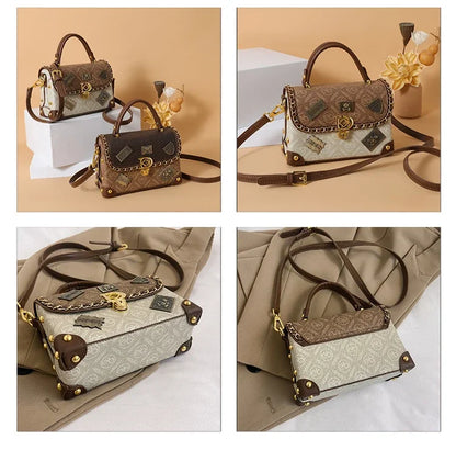 Retro torba na ramię z monogramem i złotymi detalami Zelda™